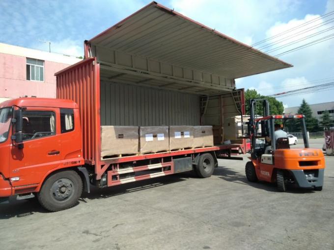 सुविधाजनक निर्यात के लिए मॉड्यूलरीकरण दो घटक गोंद छिड़काव उपकरण 10