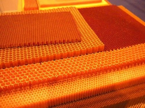 Customizable Thickness Aramid Honeycomb with High Compressive Strength and Excellent Fire Resistance