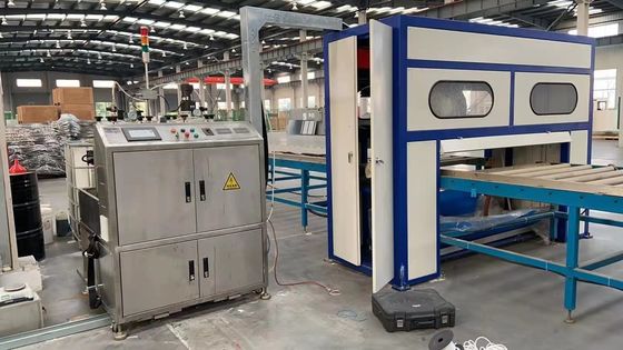 मधुमक्खी के छल्ले बनाने के लिए उच्च क्षमता वाली स्वचालित मधुमक्खी के छल्ले ग्लूइंग मशीन