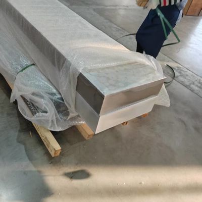 आंतरिक तैरती छत में इस्तेमाल किया जाने वाला वेल्डेड एल्यूमीनियम हनीकॉम्ब पैनल