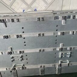 पीसीबी वर्कटेबल एल्यूमीनियम हनीकॉम्ब पैनल संरचना के साथ हल्के वजन के साथ