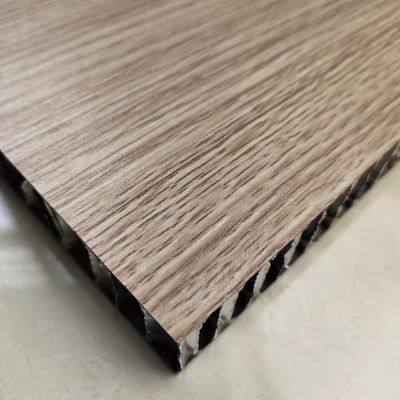 होटल क्लब एचपीएल हनीकॉम पैनल 1550x2450 मिमी ध्वनि इन्सुलेशन